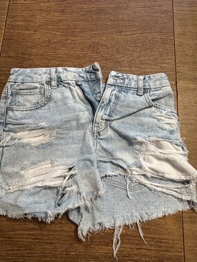 American Eagle Outfitters Light Wash Ripped Denim Shorts